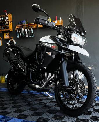 TRIUMPH TIGER 800XC 
